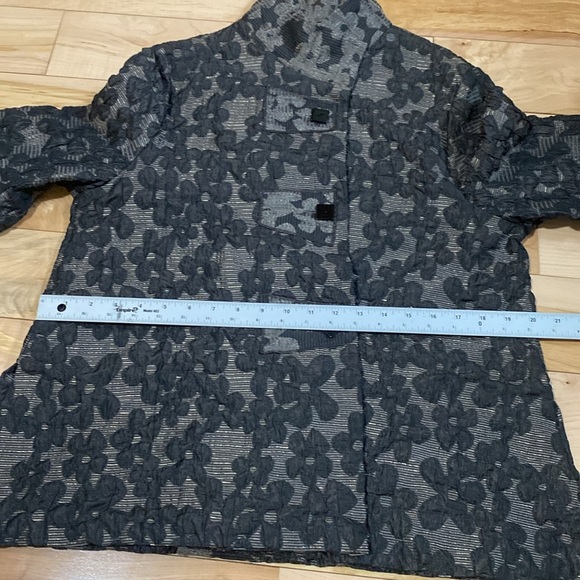 Floral Patterned Kimono Style Jacket - Picture 4 of 14